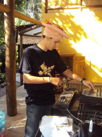 DJ WESLEY